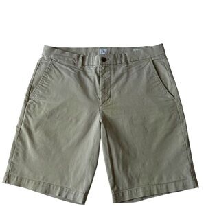 GAP Tan Flat Front Shorts Classic Style